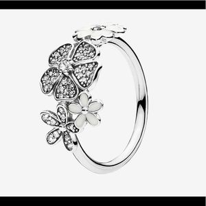 Pandora Flower ring